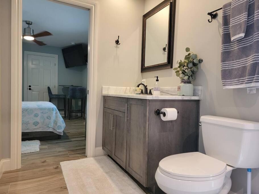 Sea Urchin - Amazing Private Suite Large Bath 3.3Mi 2 Beach 博尼塔斯普林斯 外观 照片